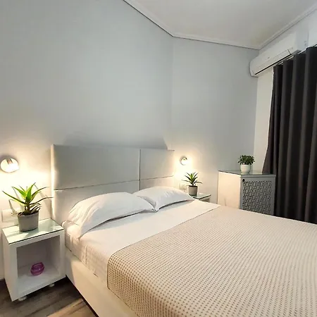 Hotel Joan Sarande