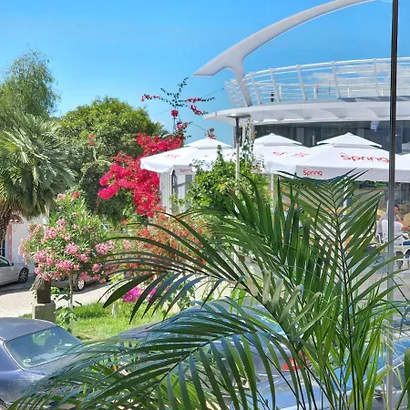 Hotel Joan