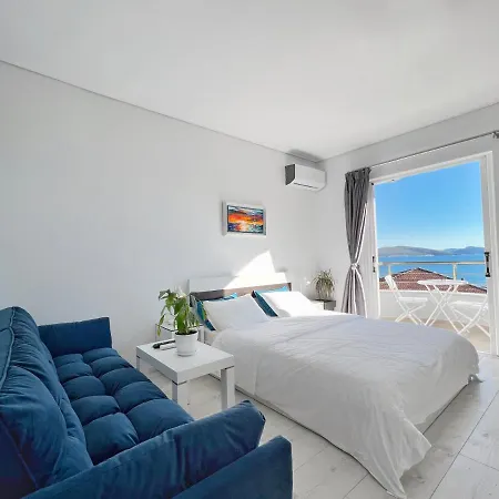 Joan Hotel Sarande