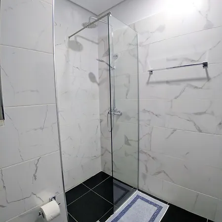 Szálloda Joan Saranda