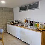 Ξενοδοχείο Joan